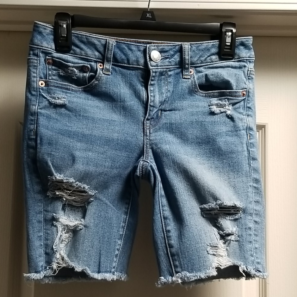 Women's American Eagle Skinny Shorts - 4